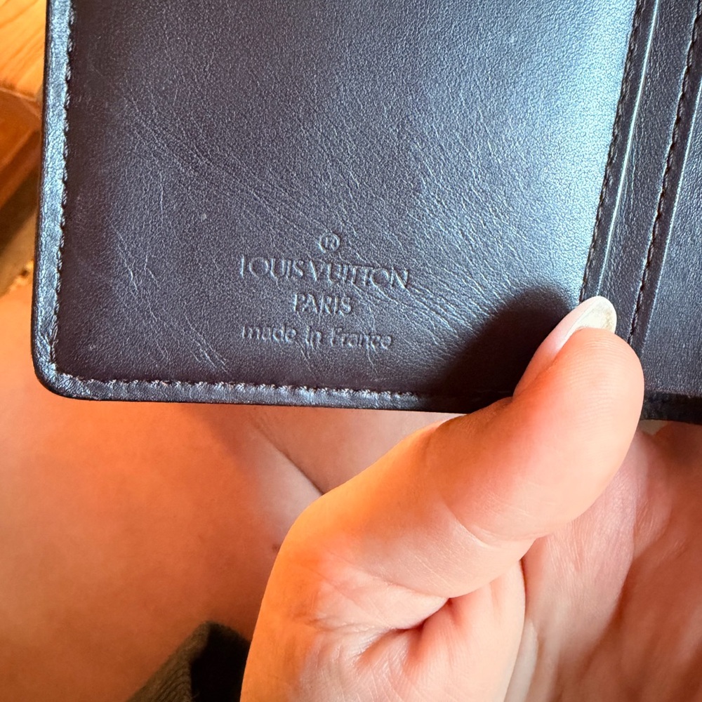 Louis Vuitton Amarante Vernis French Wallet Made In France 2007 w/ COA! - Picture 8 of 16